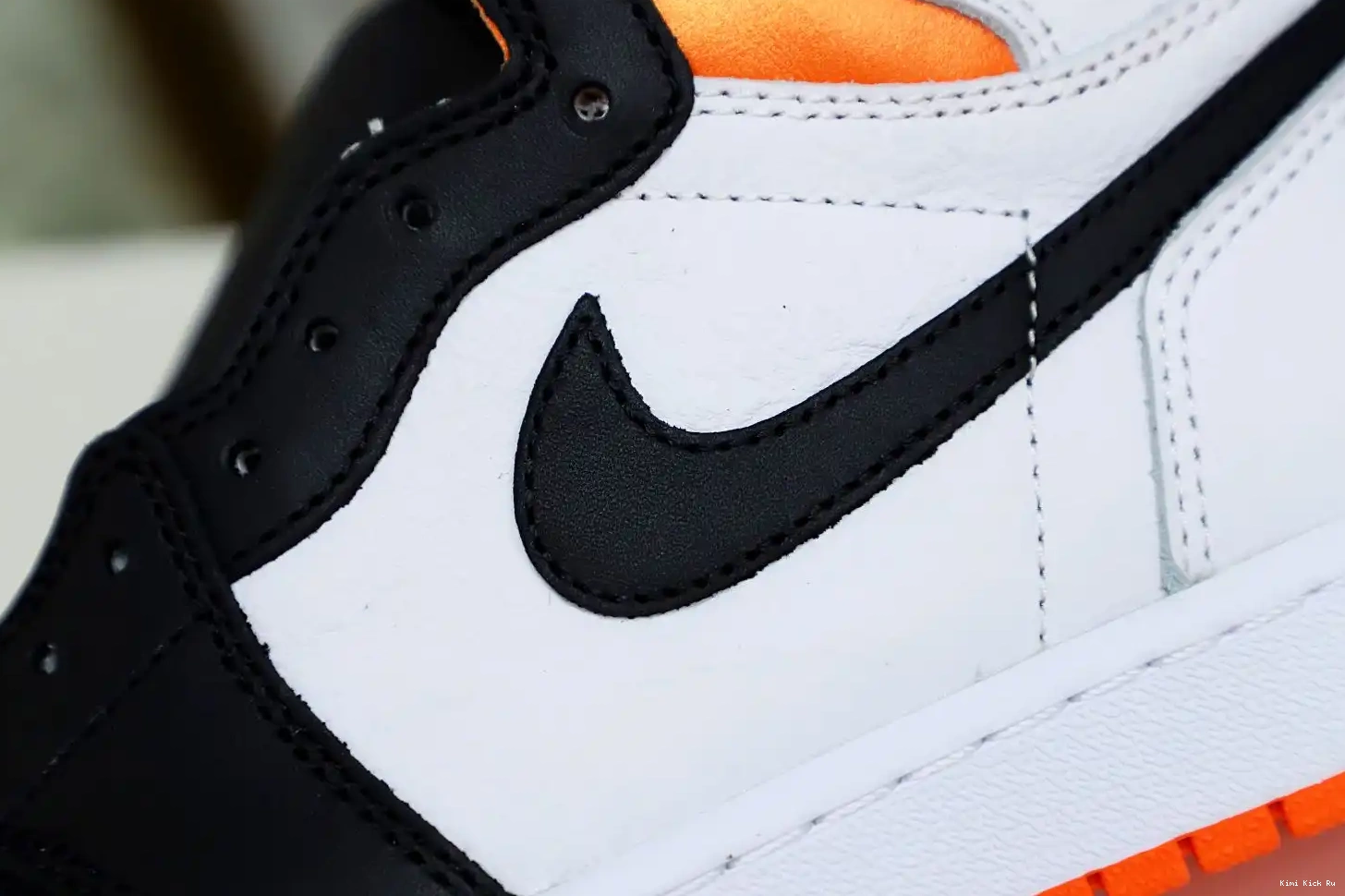 Retro 1 Kimikick Electro Orange' Air Jordan OG High 0702